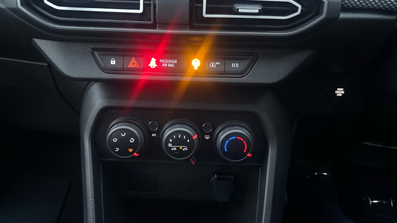 Dacia Sandero 1.0 Tce Expression 5dr Petrol Hatchback